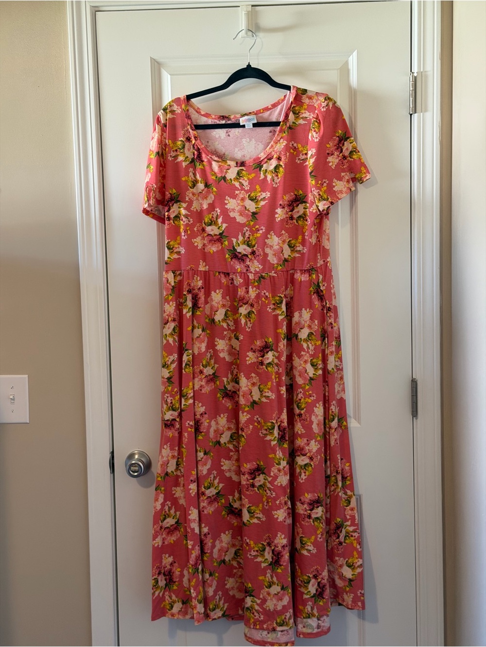 LuLaRoe Pink Floral Maxi Dress with Short Sleeves